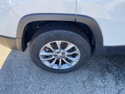 2022 Jeep Cherokee Latitude Lux
