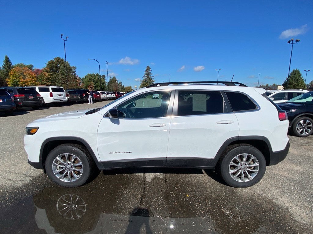 2022 Jeep Cherokee Latitude Lux