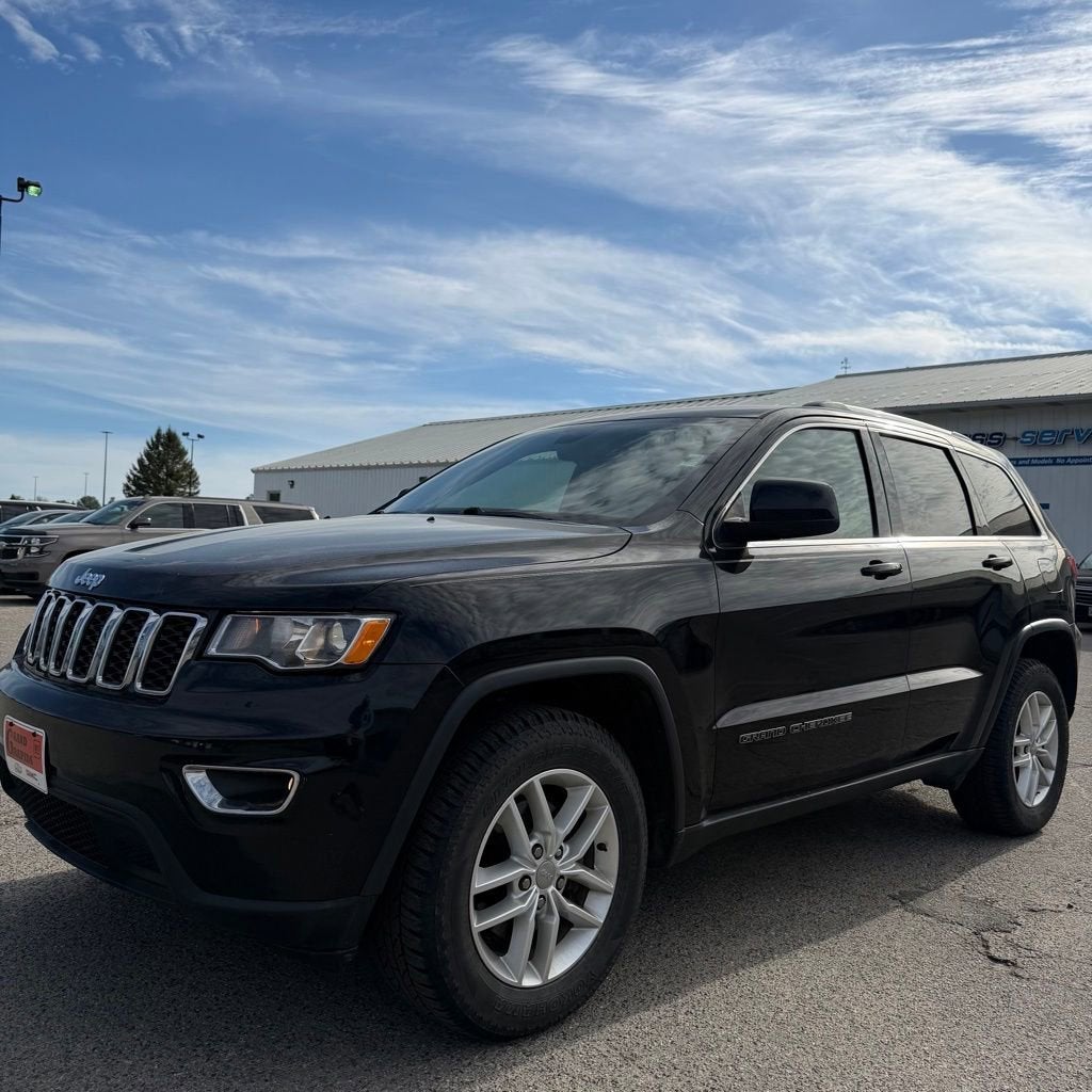 2017 Jeep Grand Cherokee Laredo E 4WD's photo