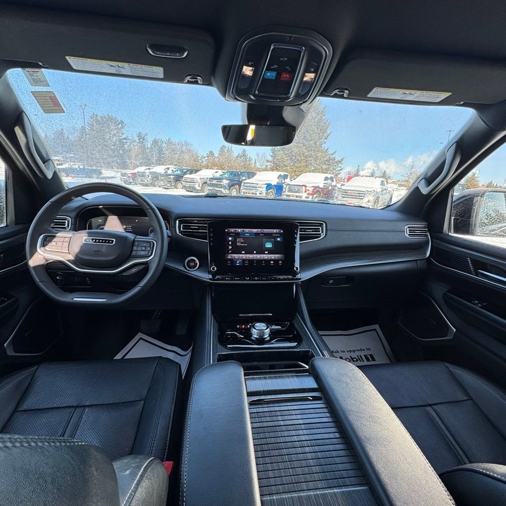 2023 Jeep Wagoneer Series II