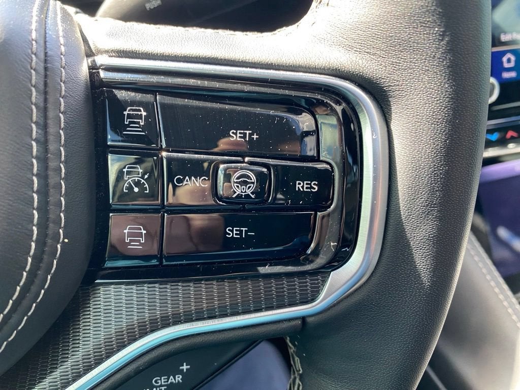 2024 Jeep Grand Wagoneer Series II Obsidian