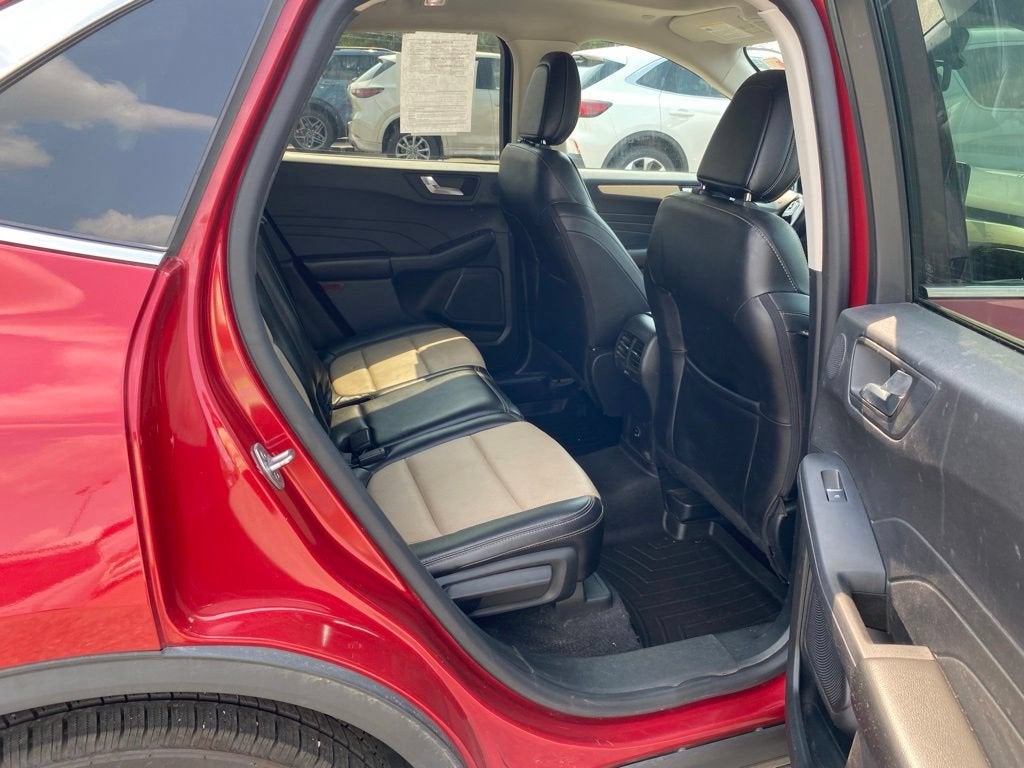 2021 Ford Escape Titanium