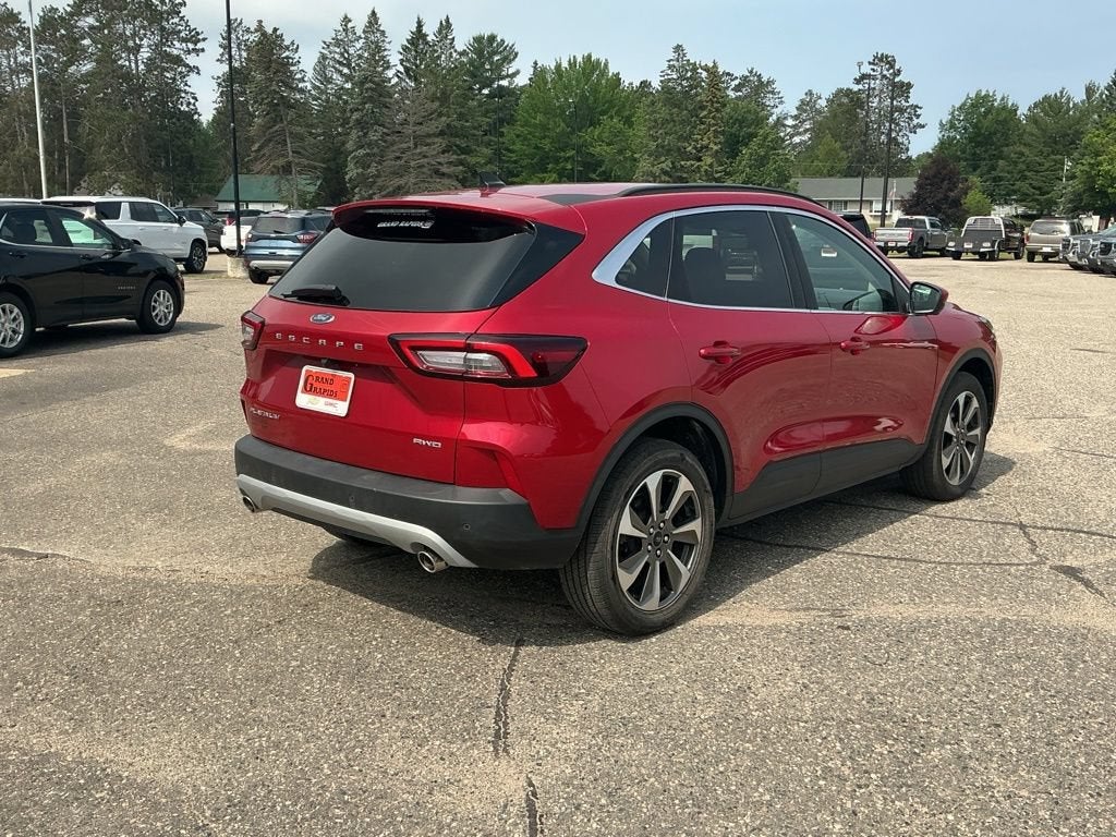 2024 Ford Escape Platinum