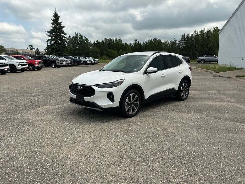 2024 Ford Escape Platinum