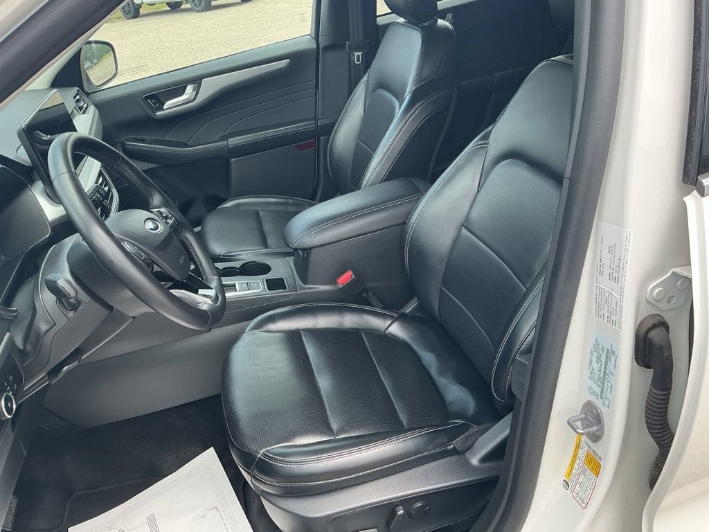 2024 Ford Escape Platinum