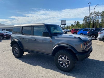 2023 Ford Bronco Base