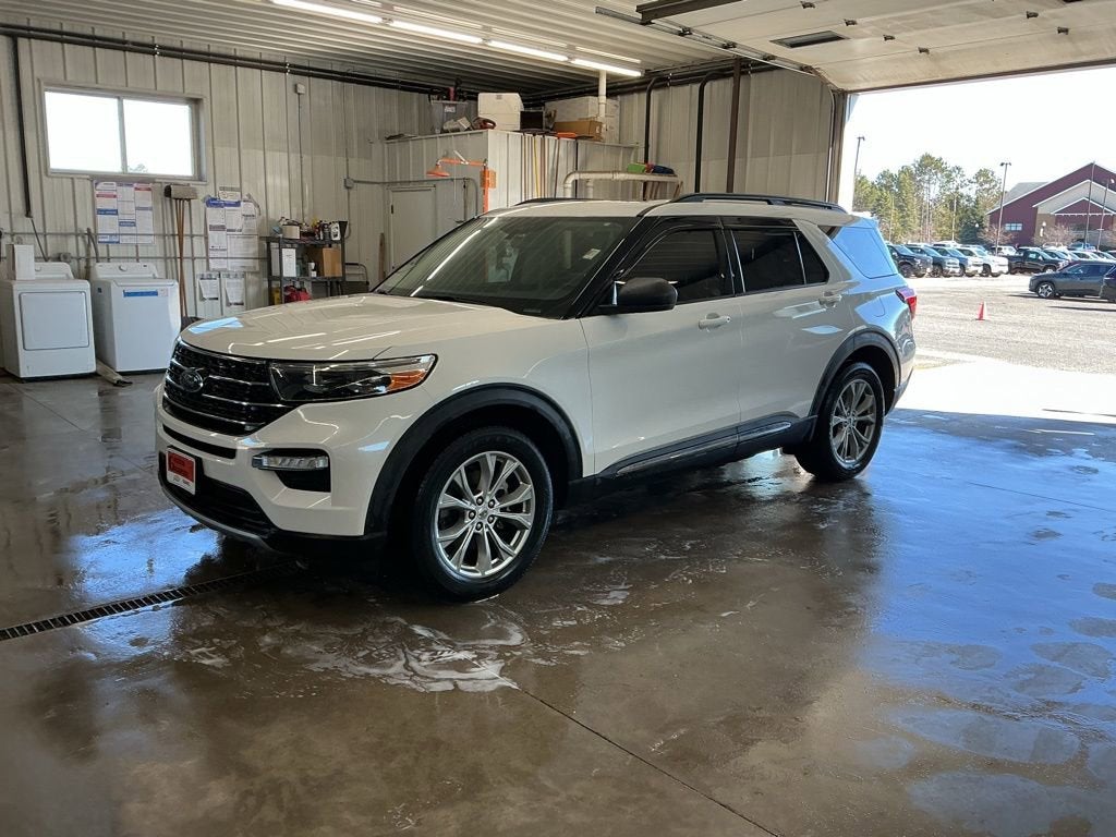 2020 Ford Explorer XLT 4WD's photo