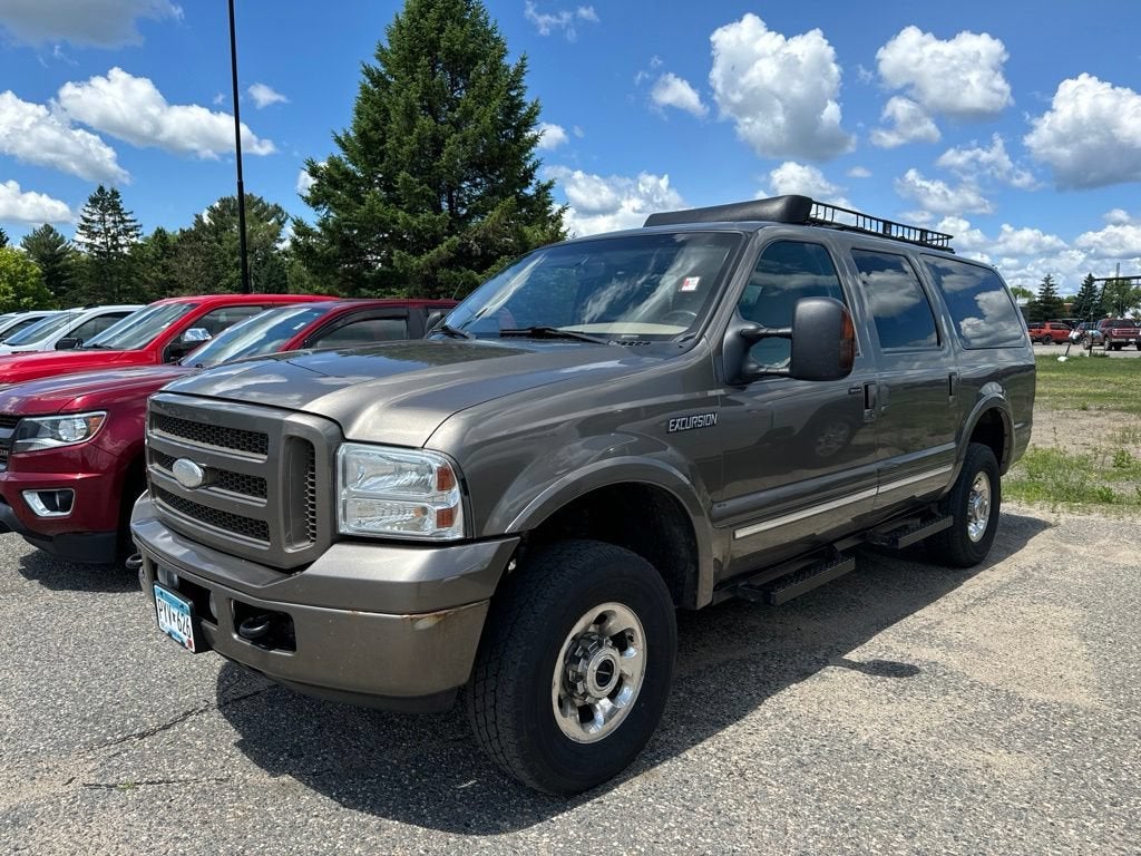 2005 Ford Excursion Limited 4X4 6.0L's photo