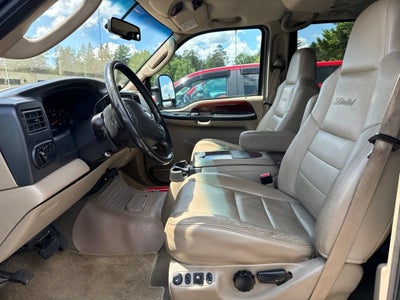 2005 Ford Excursion Limited