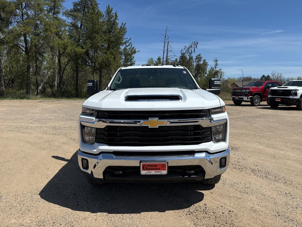 2026 Chevrolet Silverado 3500 HD LT - Photo 10