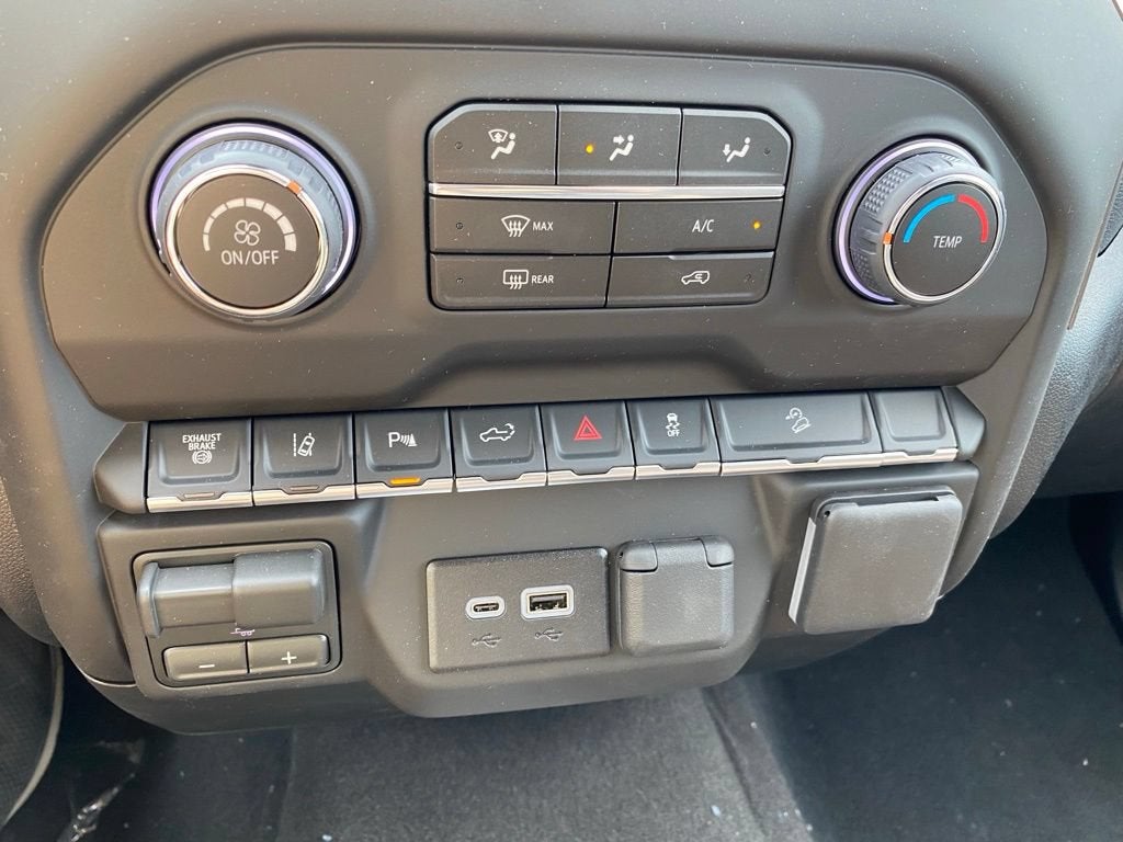2026 Chevrolet Silverado 2500 HD Custom - Photo 20