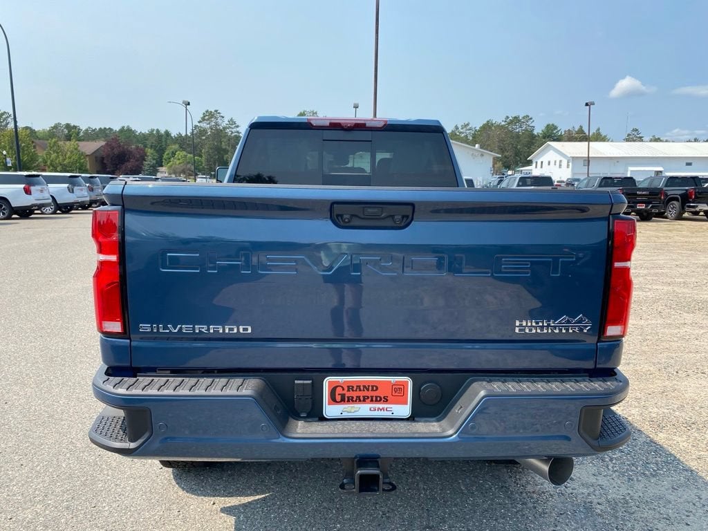 2026 Chevrolet Silverado 3500 HD High Country