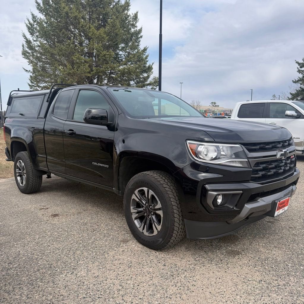 Used 2022 Chevrolet Colorado Z71 with VIN 1GCHTDEN3N1122570 for sale in Grand Rapids, Minnesota
