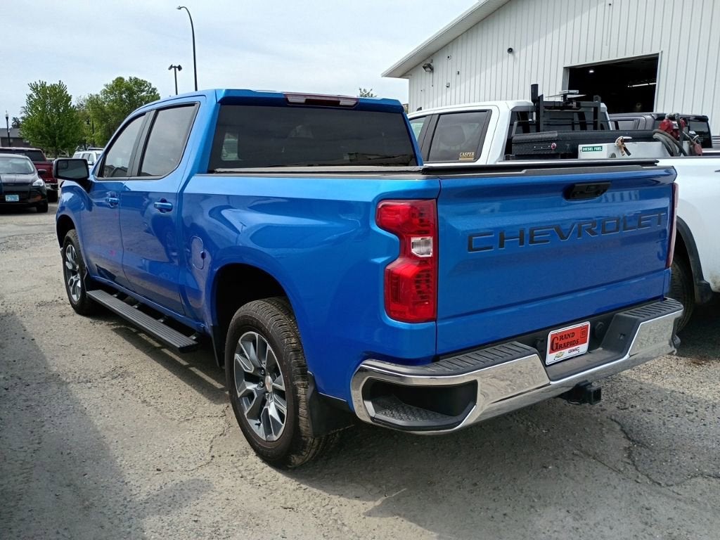 Used 2026 Chevrolet Silverado 1500 LT with VIN 1GCPKKEK7TZ197859 for sale in Grand Rapids, Minnesota