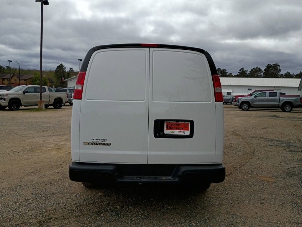 2019 Chevrolet Express Cargo 2500 RWD 2500 135"