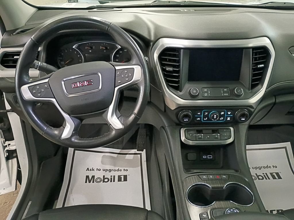 2021 GMC Acadia SLT