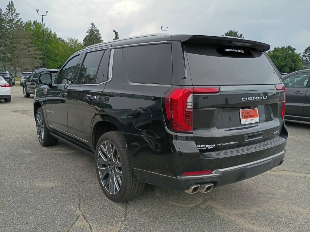 Used 2025 GMC Yukon DENALI ULTIMATE with VIN 1GKS2ERL9SR229065 for sale in Grand Rapids, Minnesota