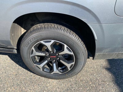2025 GMC Yukon XL AT4