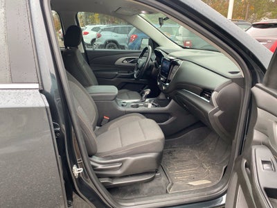 2021 Chevrolet Traverse LT Cloth