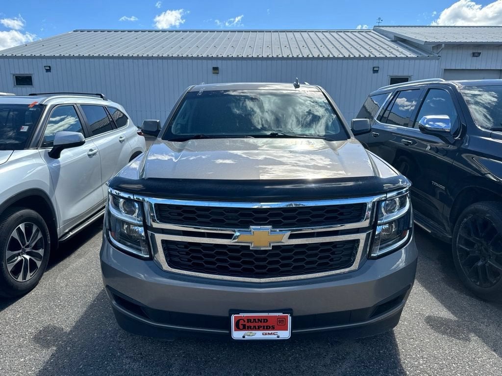 2017 Chevrolet Suburban LS