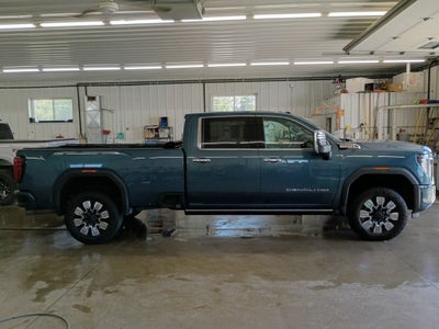 2024 GMC Sierra 3500 HD Denali