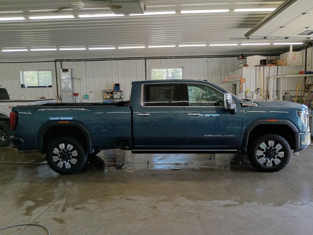 2024 GMC Sierra 3500 HD Denali