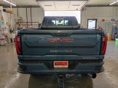 2024 GMC Sierra 3500 HD Denali