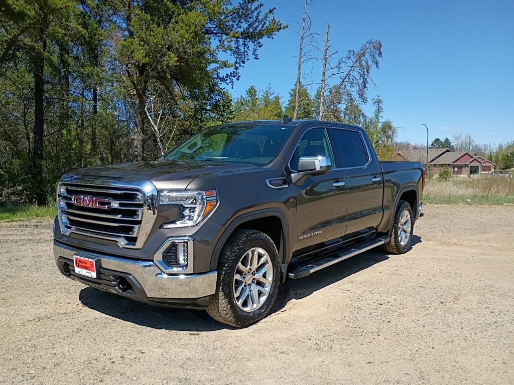 2019 GMC Sierra 4WD Crew Cab Short Box SLT's photo