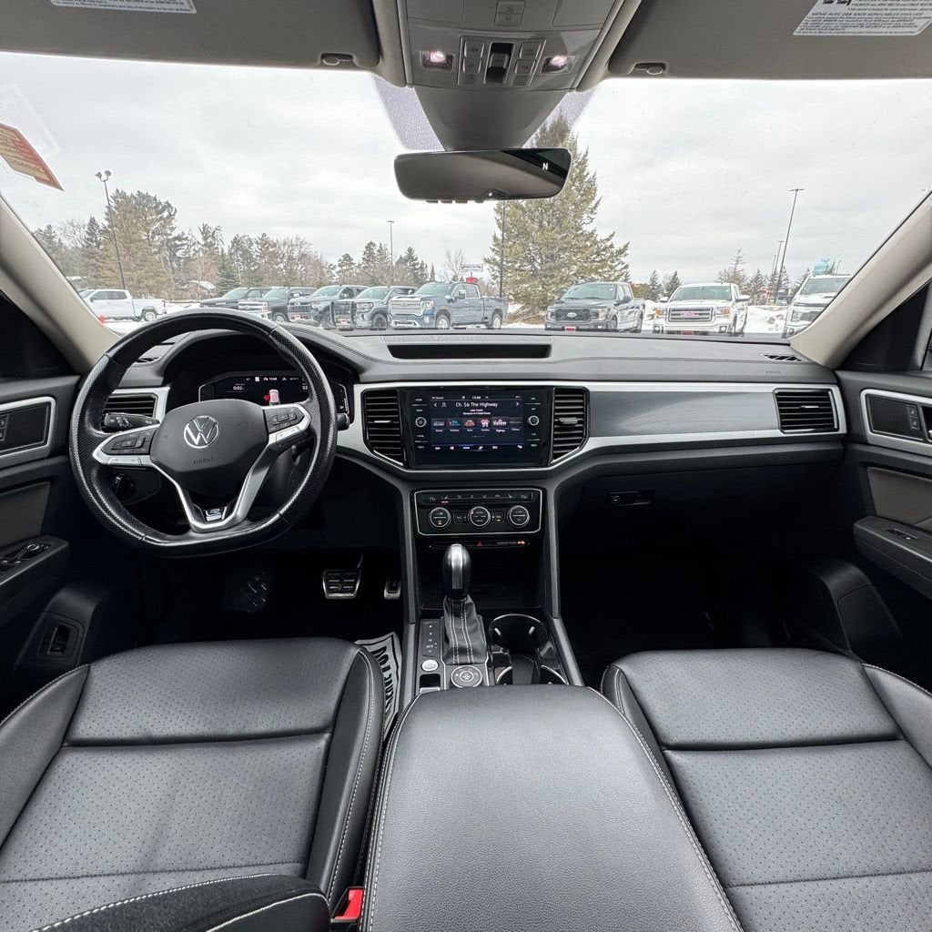 2022 Volkswagen Atlas 3.6L V6 SEL R-Line