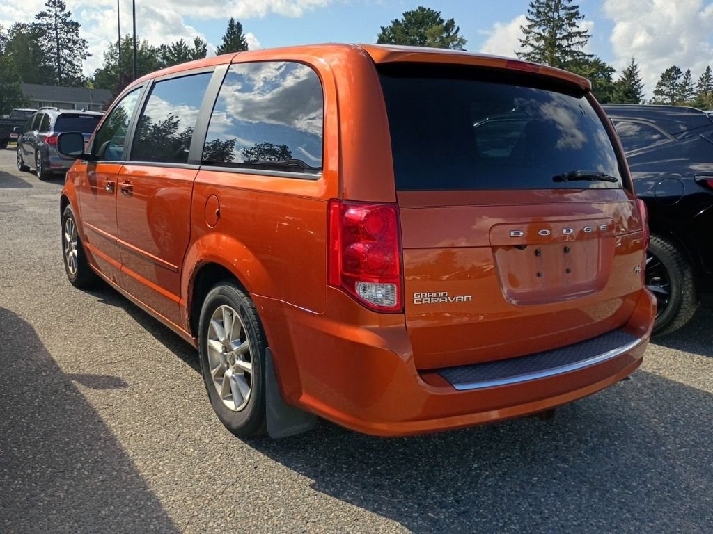 2011 Dodge Grand Caravan R/T