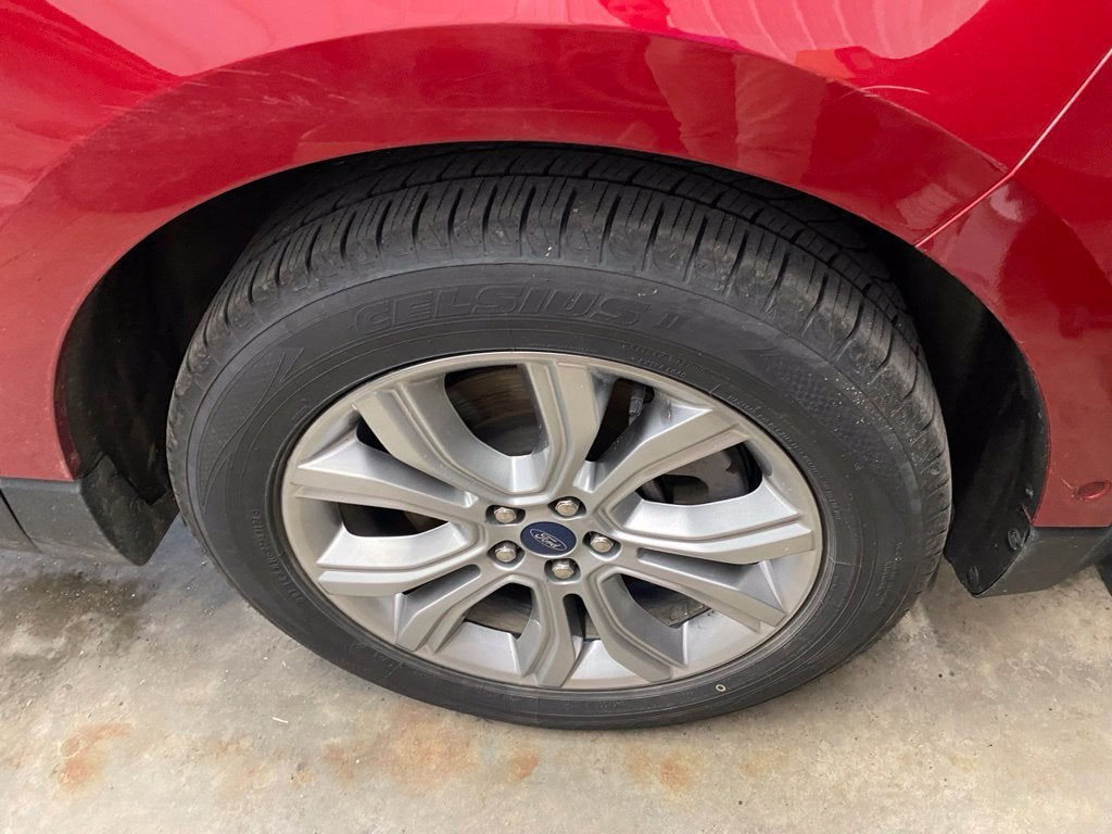 2021 Ford Edge Titanium