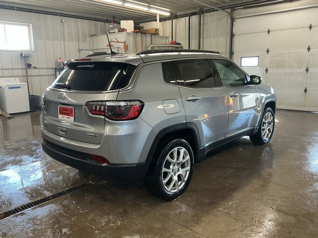 2023 Jeep Compass Latitude Lux