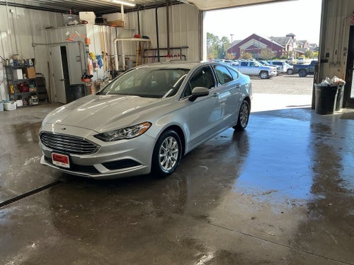 2017 Ford Fusion S