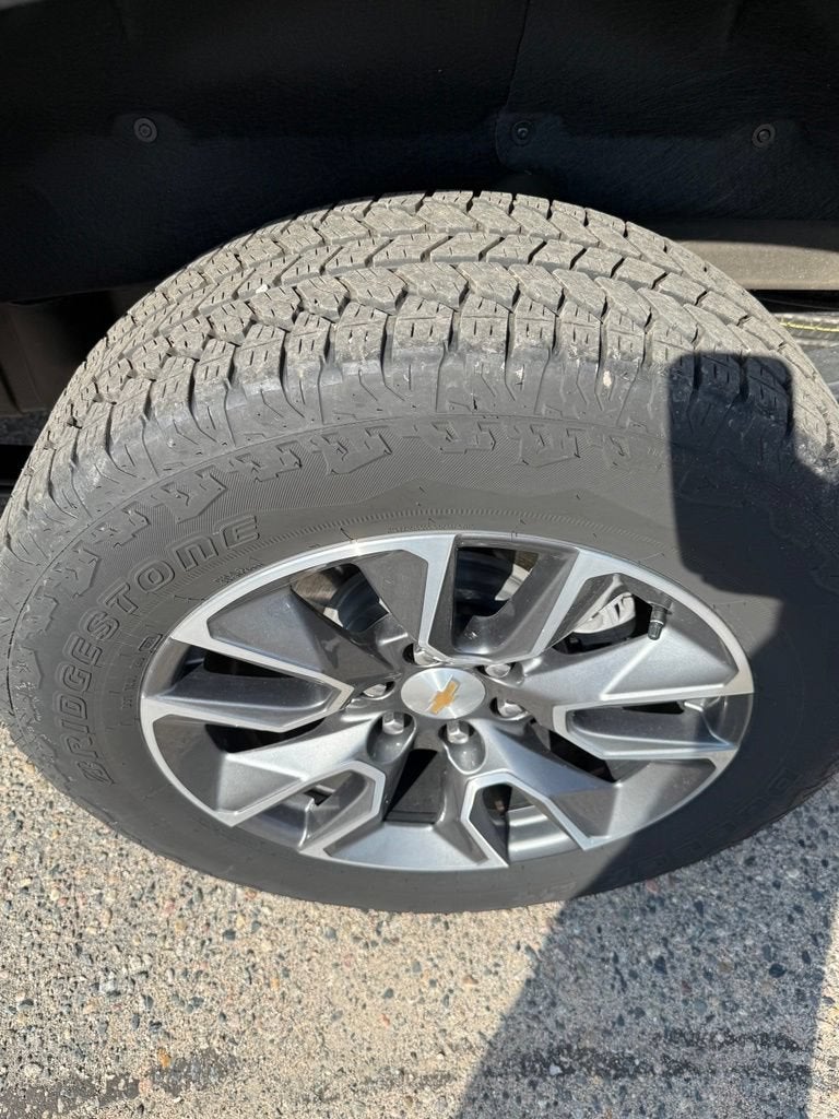 2025 Chevrolet Silverado 1500 LT (2FL)