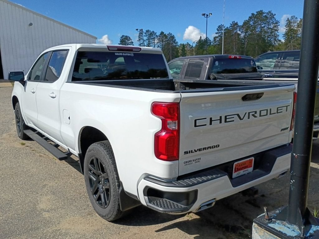 Used 2023 Chevrolet Silverado 1500 RST with VIN 3GCUDEE87PG268678 for sale in Grand Rapids, Minnesota