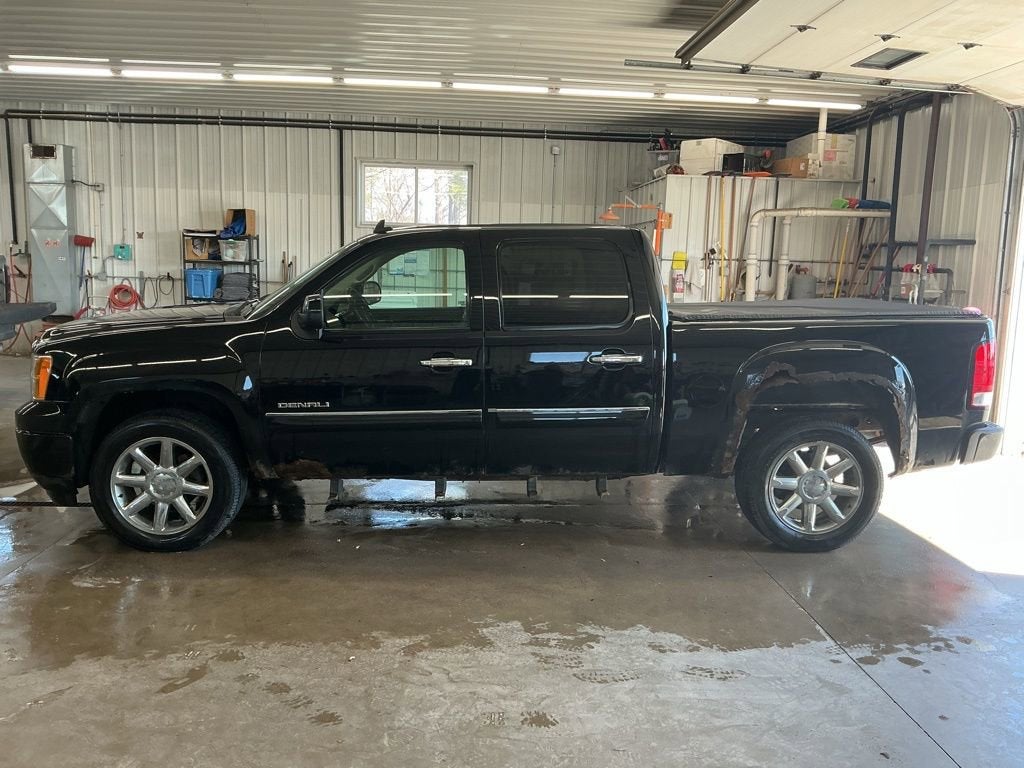 Used 2009 GMC Sierra 1500 Denali Denali with VIN 3GTEK03239G282950 for sale in Grand Rapids, Minnesota