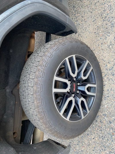 2022 GMC Sierra 1500 Limited AT4