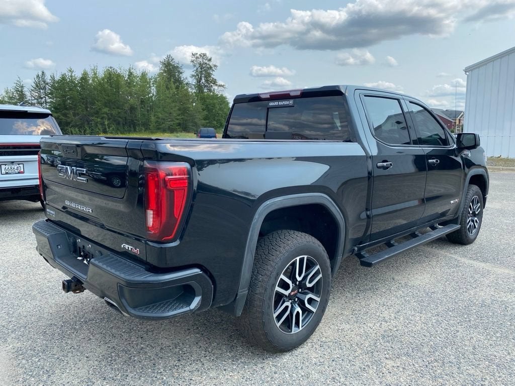 2022 GMC Sierra 1500 Limited AT4