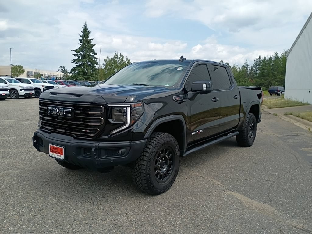 2024 GMC Sierra 1500 AT4X