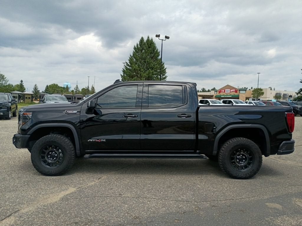 2024 GMC Sierra 1500 AT4X