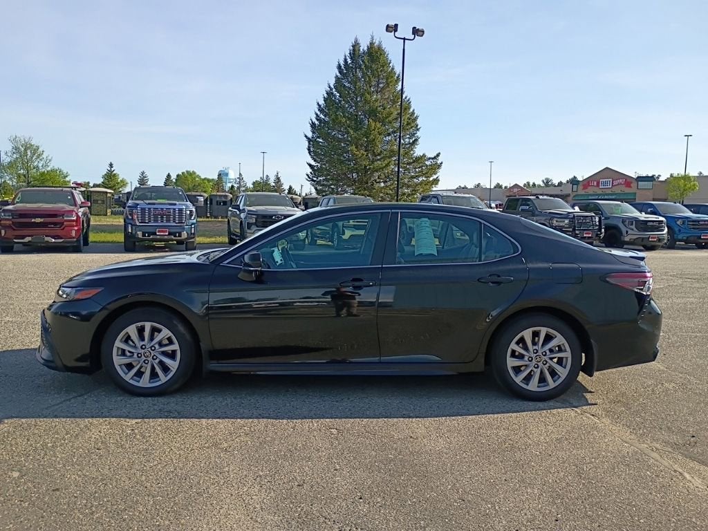 Used 2024 Toyota Camry SE with VIN 4T1G11AK2RU244803 for sale in Grand Rapids, Minnesota