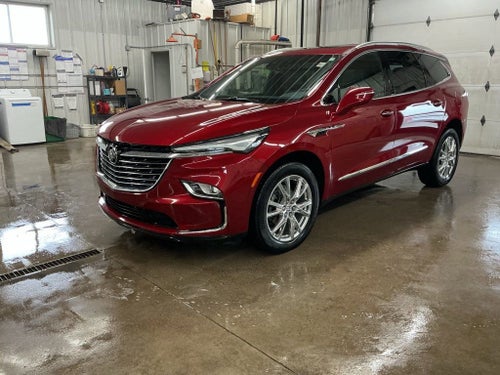 2023 Buick Enclave Essence