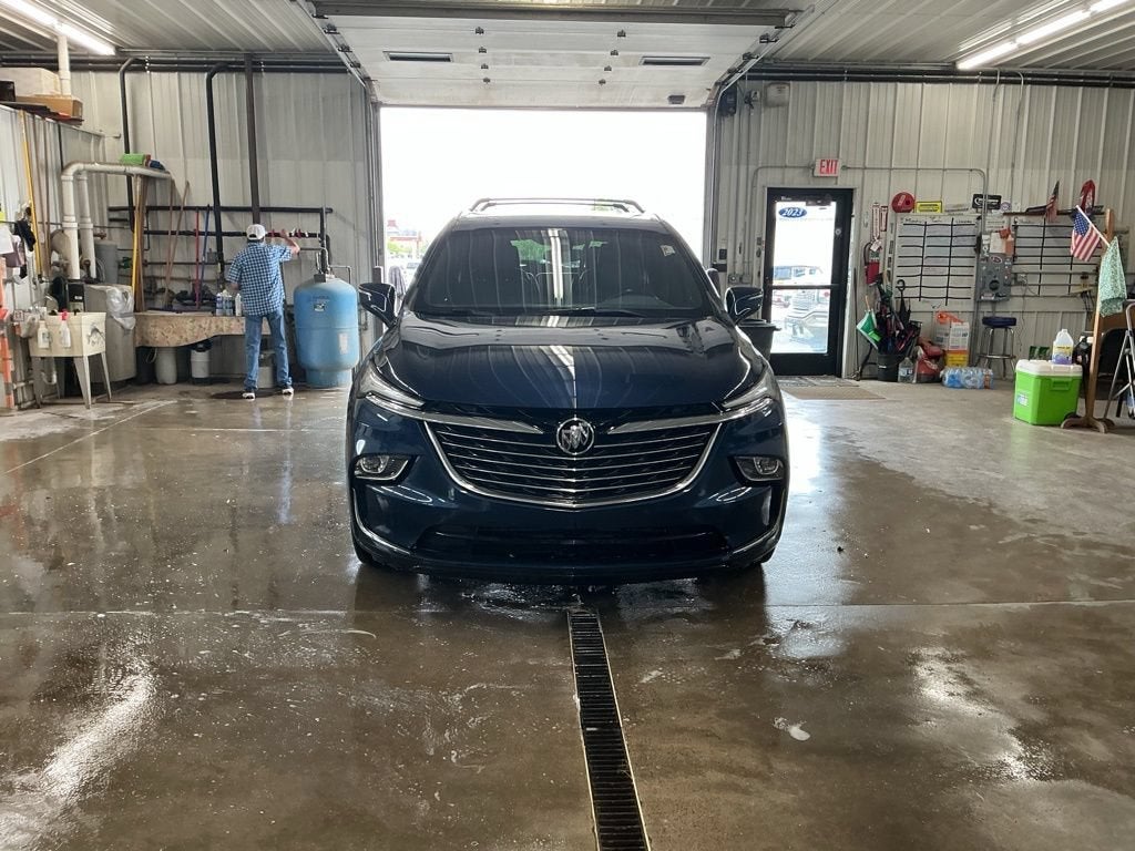 2024 Buick Enclave Essence