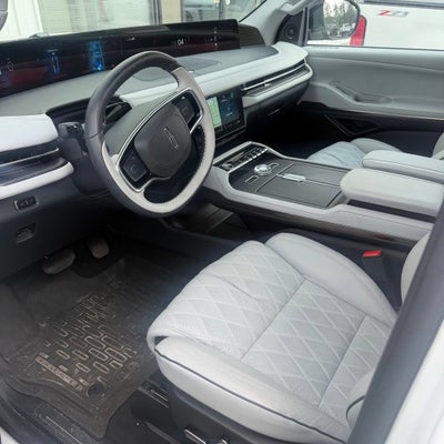 2025 Lincoln Navigator L Black Label