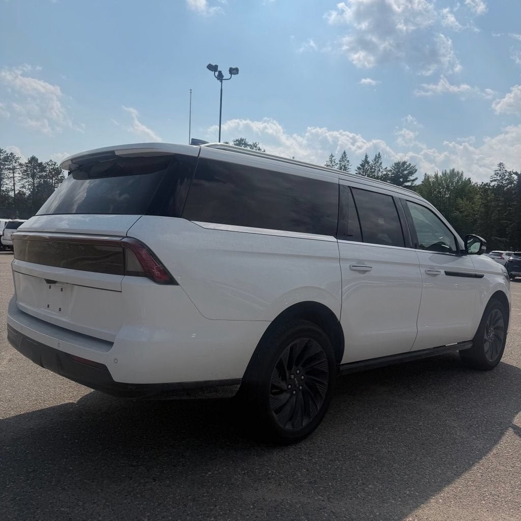 2025 Lincoln Navigator L Black Label