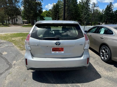 2015 Toyota Prius v Two
